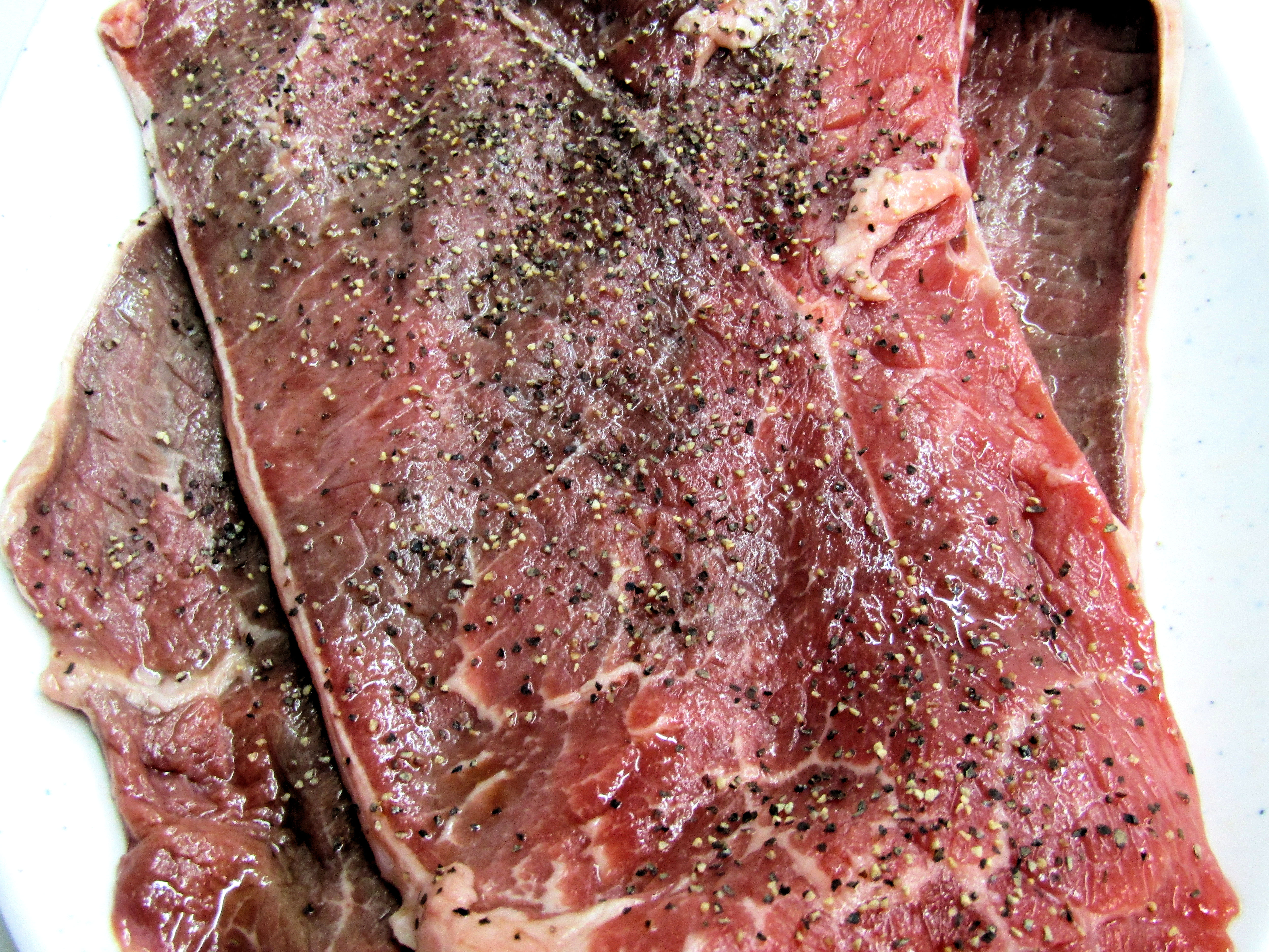 seasoned raw beef for Jumulleok